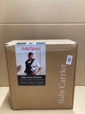 Lot 295  
            Edinburgh SR23 - Delivery Only 

                
BABYBJORN BABY CARRIER HARMONY BLACK 3D MESH: LOCATION - B RACK
