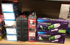 Lot 346  
            Edinburgh SR23 - Delivery Only 

                
QUANTITY OF ITEMS TO INCLUDE PURE SHOWER IONIC SHOWER HEAD: LOCATION - B RACK