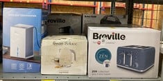 Lot 387  
            Edinburgh SR23 - Delivery Only 

                
QUANTITY OF KITCHEN & APPLIANCES ITEMS TO INCLUDE BREVILLE ZEN 4 SLICE TOASTER WI...