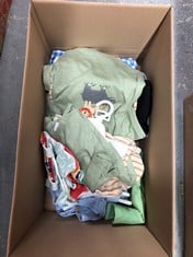 Lot 425  
            Edinburgh SR23 - Delivery Only 

                
QUANTITY OF KIDS CLOTHING TO INCLUDE PUREBABY LINEN BLEND OVERALL NILE GINGHAM SI...
