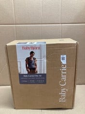 Lot 447  
            Edinburgh SR23 - Delivery Only 

                
BABYBJORN BABY CARRIER ONE AIR ANTHRACITE 3D MESH 0-3 YEARS: LOCATION - C RACK