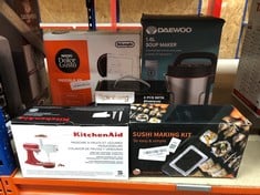 Lot 466  
            Edinburgh SR23 - Delivery Only 

                
QUANTITY OF KITCHEN & APPLIANCES ITEMS TO INCLUDE KITCHENAID FRUIT AND VEGETABLE ...