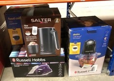 Lot 467  
            Edinburgh SR23 - Delivery Only 

                
QUANTITY OF KITCHEN & APPLIANCES ITEMS TO INCLUDE RUSSELL HOBBS FOOD PROCESSOR [M...