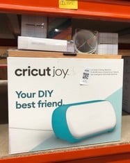Lot 488  
            Edinburgh SR23 - Delivery Only 

                
QUANTITY OF ITEMS TO INCLUDE CRICUT 2008063 JOY TRANSFER TAPE, 1.2M (4FT): LOCATI...