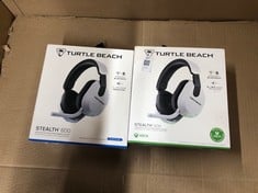Lot 497  
            Edinburgh SR23 - Delivery Only 

                
TURTLE BEACH STEALTH 600 WHITE WIRELESS MULTI PLATFORM AMPLIFIED GAMING HEADSET F...