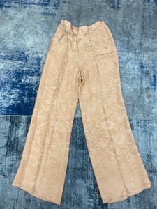 Lot 134  
            Edinburgh SR20 - Delivery Only 
                
ETRO FLORAL JACQUARD PANTS IN PEACH SILK, SIZE NO SIZE: , ORIGINAL RRP £620: LOCA...