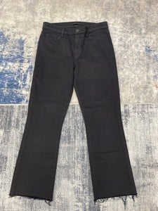 Lot 156  
            Edinburgh SR20 - Delivery Only 

                
J BRAND SELENA MID RISE RAW HEM CROP JEANS IN BLACK COTTON, SIZE 29, ORIGINAL RRP...