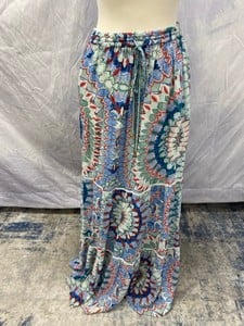 Lot 163  
            Edinburgh SR20 - Delivery Only 

                
MELISSA ODABASH MIRIAM PARADISE MAXI SKIRT IN MULTICOLOR RAYON,SIZE: S, ORIGINAL ...