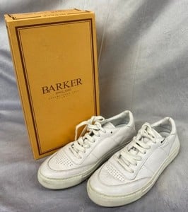 Lot 184  
            Edinburgh SR20 - Delivery Only 

                
OFFICINE GENERALE MATT SNEAKERS IN WHITE LEATHER, SIZE: 40, ORIGINAL RRP £325: LO...