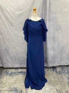 Lot 5  
            Edinburgh SR20 - Delivery Only 

                
HALSTON SEERSUCKER RUFFLED LONG DRESS WITH BELT IN BLUE POLYESTER, SIZE: 6, ORIGI...