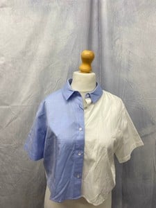 Lot 66  
            Edinburgh SR20 - Delivery Only 

                
T BY ALEXANDER WANG CROP SHIRT IN BLUE AND WHITE COTTON, SIZE: 6, ORIGINAL RRP £1...