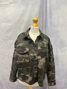 Lot 77  
            Edinburgh SR20 - Delivery Only 

                
ATM ANTHONY THOMAS MELILLO MILITARY CAMO JACKET IN KHAKI COTTON, SIZE: INT | XS, ...