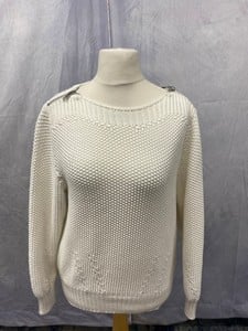 Lot 81  
            Edinburgh SR20 - Delivery Only 

                
SPORTMAX KNITTED SWEATER IN WHITE COTTON, SIZE: INT | L, ORIGINAL RRP £335: LOCAT...