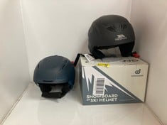Lot 135  
            Edinburgh SR33 - Delivery Only 

                
QUANTITY OF SPORT & EXERCISE ITEMS TO INCLUDE GIRO WINTER SPORTS HELMET BLUE SIZE...