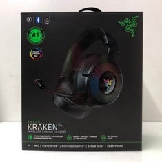 Lot 17  
            Edinburgh SR33 - Delivery Only 

                
RAZER KRAKEN V4 - WIRELESS GAMING HEADSET (3 MODES CONNECTIVITY, TRIFORCE 40MM DR...