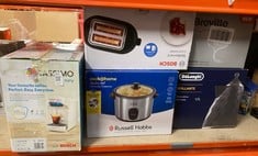 Lot 202  
            Edinburgh SR33 - Delivery Only 
                
QUANTITY OF KITCHEN & APPLIANCES ITEMS TO INCLUDE DELONGHI BRILLANTE ELECTRIC KET...