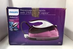 Lot 22  
            Edinburgh SR33 - Delivery Only 

                
PHILIPS PERFECTCARE COMPACT STEAM GENERATOR - 2400W, 400G STEAM BOOST, 6.5 BAR PR...