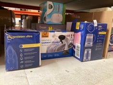 Lot 236  
            Edinburgh SR33 - Delivery Only 
                
QUANTITY OF KITCHEN & APPLIANCES ITEMS TO INCLUDE RUSSELL HOBBS POWERSTEAM ULTRA ...