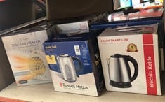 Lot 292  
            Edinburgh SR33 - Delivery Only 
                
QUANTITY OF KITCHEN & APPLIANCES ITEMS TO INCLUDE RUSSELL HOBBS BRUSHED STAINLESS...