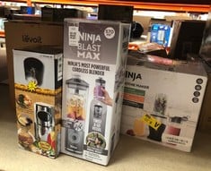 Lot 330  
            Edinburgh SR33 - Delivery Only 
                
QUANTITY OF KITCHEN & APPLIANCES ITEMS TO INCLUDE NINJA BLAST MAX PORTABLE BLENDE...