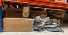 Lot 332  
            Edinburgh SR33 - Delivery Only 
                
QUANTITY OF SPORTS & EXERCISE ITEMS TO INCLUDE SKLZ AGILITY AND QUICKNESS REACTIO...