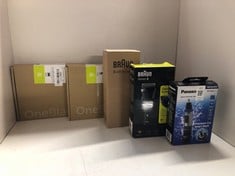 Lot 421  
            Edinburgh SR33 - Delivery Only 

                
QUANTITY OF HEALTH & BEAUTY ITEMS TO INCLUDE BRAUN SERIES 3 ELECTRIC SHAVER FOR M...