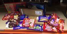 Lot 422  
            Edinburgh SR33 - Delivery Only 

                
QUANTITY OF FOOD & DRINK ITEMS TO INCLUDE KITKAT CHUNKY MILK CHOCOLATE BAR MULTIP...
