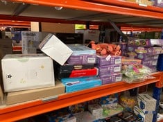 Lot 459  
            Edinburgh SR33 - Delivery Only 

                
QUANTITY OF TOYS & GAMES TO INCLUDE GLOW IN THE DARK ROCK PAINTING SET: LOCATION ...