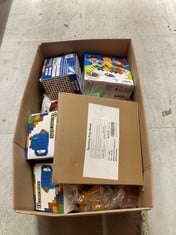 Lot 464  
            Edinburgh SR33 - Delivery Only 

                
QUANTITY OF TOYS & GAMES TO INCLUDE TETRA TOWER BALANCE GAME: LOCATION - ROW F