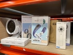 Lot 489  
            Edinburgh SR33 - Delivery Only 

                
QUANTITY OF GENERAL ITEMS TO INCLUDE BLADELESS NECK FAN: LOCATION - ROW F