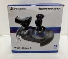 Lot 529  
            Edinburgh SR33 - Delivery Only 

                
THRUSTMASTER T.FLIGHT HOTAS 4 - HIGH-PRECISION FLIGHT STICK WITH THROTTLE FOR PC,...