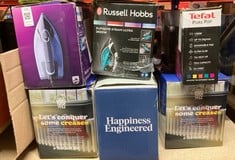 Lot 535  
            Edinburgh SR33 - Delivery Only 

                
QUANTITY OF KITCHEN & APPLIANCES ITEMS TO INCLUDE RUSSELL HOBBS SUPREME STEAM ULT...