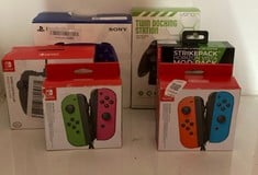 Lot 557  
            Edinburgh SR33 - Delivery Only 

                
QUANTITY OF TECH & GAMING ITEMS TO INCLUDE NINTENDO JOY-CON PAIR GREEN/PINK, BLUE...