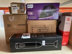 Lot 562  
            Edinburgh SR33 - Delivery Only 

                
QUANTITY OF KITCHEN & APPLIANCES ITEMS TO INCLUDE CHEFMAN IMMERSION BLENDER, 800W...