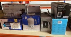 Lot 565  
            Edinburgh SR33 - Delivery Only 

                
QUANTITY OF KITCHEN & APPLIANCES ITEMS TO INCLUDE RUSSELL HOBBS INSPIRE WHITE KET...