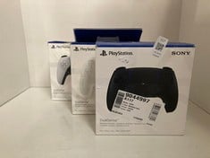 Lot 117  
            Edinburgh SR33 - Delivery Only 

                
QUANTITY OF TECH & GAMING ITEMS TO INCLUDE SONY PLAYSTATION DUALSENSE WIRELESS CO...