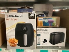 Lot 118  
            Edinburgh SR33 - Delivery Only 

                
QUANTITY OF KITCHEN & APPLIANCES ITEMS TO INCLUDE VAX COMPACT POWER CARPET CLEANE...