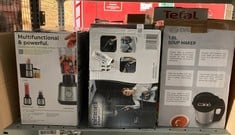 Lot 151  
            Edinburgh SR33 - Delivery Only 

                
QUANTITY OF KITCHEN & APPLIANCES ITEMS TO INCLUDE BISSELL STEAMSHOT HANDHELD STEA...