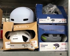 Lot 220  
            Edinburgh SR33 - Delivery Only 
                
QUANTITY OF SPORTS & EXERCISE ITEMS TO INCLUDE ABUS ADURO 2.0 CITY HELMET - ALL-R...