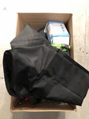 Lot 242  
            Edinburgh SR33 - Delivery Only 
                
QUANTITY OF PET PRODUCTS ITEMS TO INCLUDE CLASSIC CRYSTAL DELUXE 'GIANT' - SMALL ...