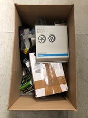 Lot 252  
            Edinburgh SR33 - Delivery Only 

                
QUANTITY OF SPORTS & EXERCISE ITEMS TO INCLUDE SHIMANO XTR RT-MT900 CENTERLOCK DI...