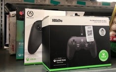 Lot 255  
            Edinburgh SR33 - Delivery Only 
                
QUANTITY OF TECH & GAMING ITEMS TO INCLUDE 8BITDO PRO 2 WIRED CONTROLLER FOR XBOX...