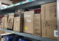 Lot 262  
            Edinburgh SR33 - Delivery Only 
                
QUANTITY OF KITCHEN & APPLIANCES ITEMS TO INCLUDE 8" AIR CIRCULATOR FAN : LOCATIO...
