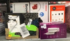 Lot 276  
            Edinburgh SR33 - Delivery Only 
                
QUANTITY OF KITCHEN & APPLIANCES ITEMS TO INCLUDE PHILIPS 3000 SERIES HANDHELD ST...