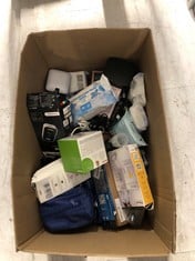 Lot 327  
            Edinburgh SR33 - Delivery Only 

                
QUANTITY OF HEALTH & BEAUTY ITEMS TO INCLUDE BEURER MG 10 MASSAGE BALL WITH VIBRA...