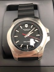 Lot 343  
            Edinburgh SR33 - Delivery Only 

                
VICTORINOX BLACK STRAP BLACK FACE: LOCATION - D RACK