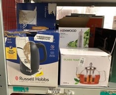 Lot 368  
            Edinburgh SR33 - Delivery Only 

                
QUANTITY OF KITCHEN & APPLIANCES ITEMS TO INCLUDE RUSSELL HOBBS TEXTURES ELECTRIC...