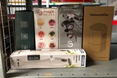 Lot 374  
            Edinburgh SR33 - Delivery Only 

                
QUANTITY OF KITCHEN & APPLIANCES ITEMS TO INCLUDE STATUS ODESSA HAND BLENDER, 170...