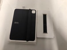 Lot 386  
            Edinburgh SR33 - Delivery Only 

                
APPLE SMART WATCH + APPLE IPAD PRO SMARTFOLIO: LOCATION - E RACK