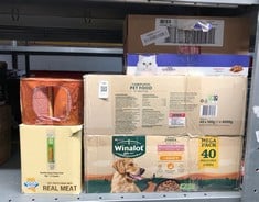 Lot 389  
            Edinburgh SR33 - Delivery Only 

                
QUANTITY OF PET PRODUCTS ITEMS TO INCLUDE BUTCHERS CLASSIC MEAT WET CAT FOOD IN J...